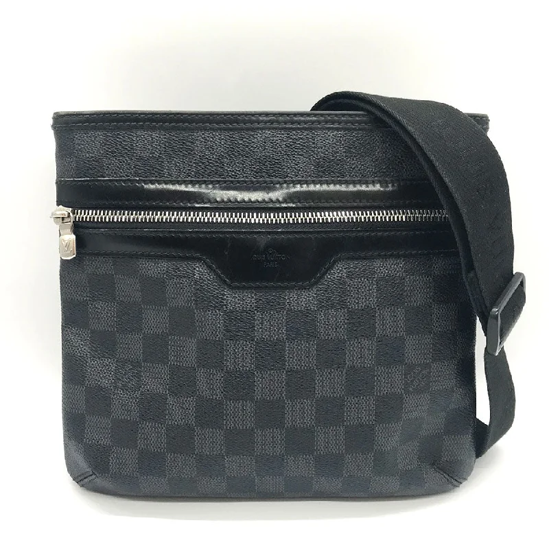 Edgy Fashion Deals Louis Vuitton Damier Graphite Thomas Shoulder Bag N58028 Best Deals On Premium And Casual Bags – Act Fast